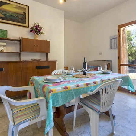 Casa Foca Lu Bagnu Appartamento *